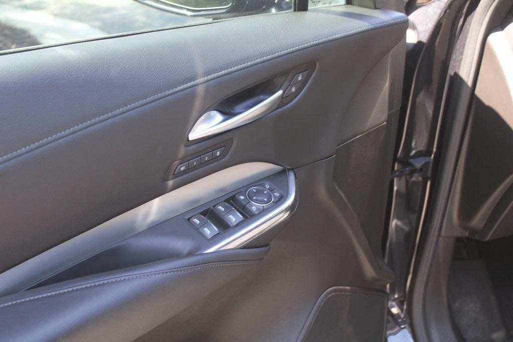 used 2023 Cadillac XT4 car, priced at $29,988
