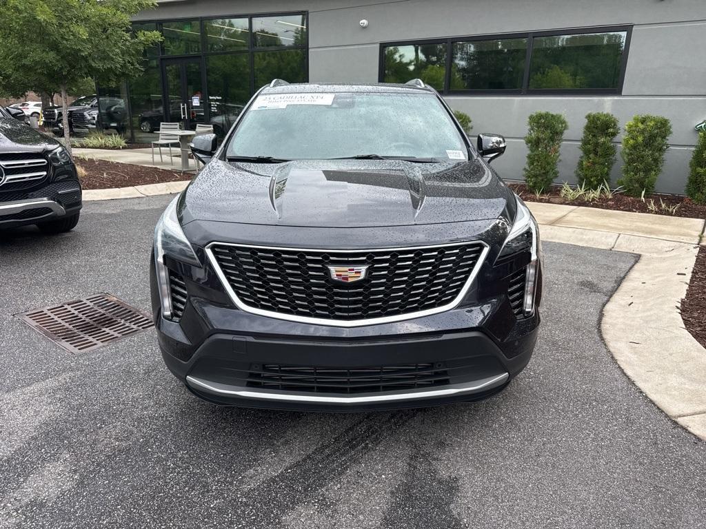 used 2023 Cadillac XT4 car, priced at $30,988