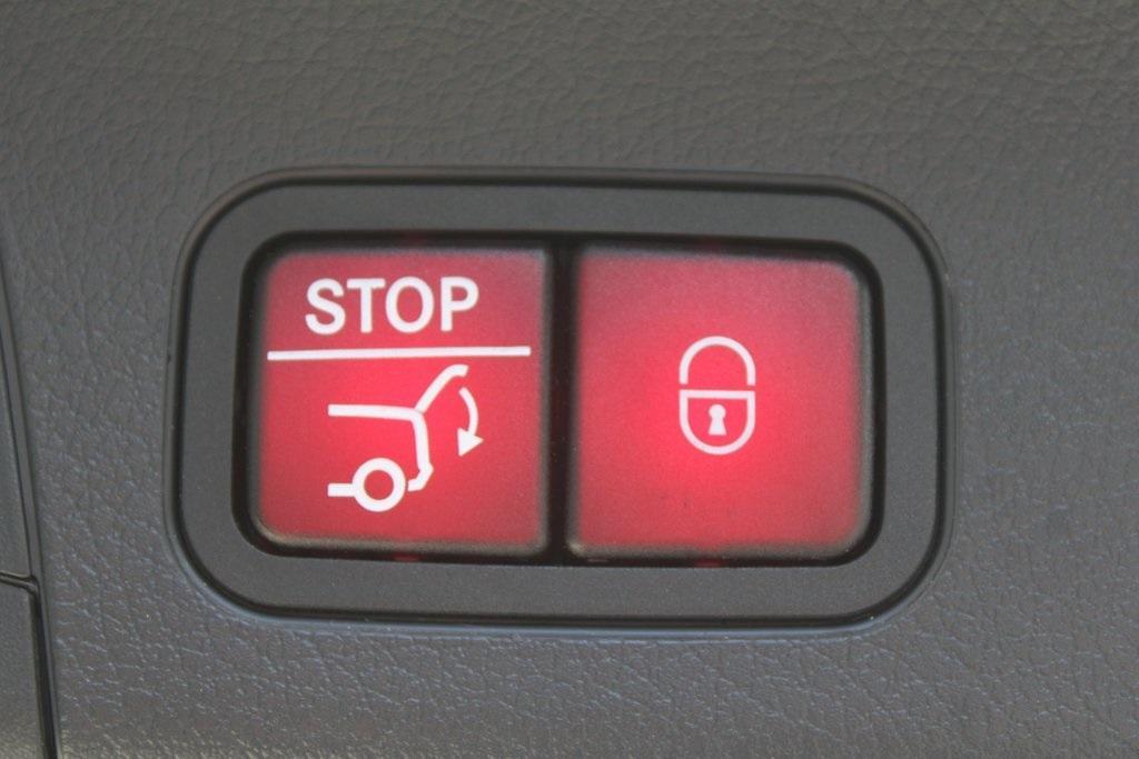 used 2024 Mercedes-Benz GLB 250 car, priced at $44,509