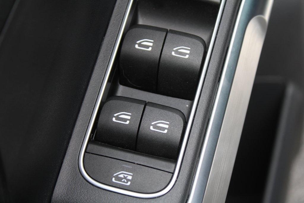 used 2024 Mercedes-Benz GLB 250 car, priced at $44,509