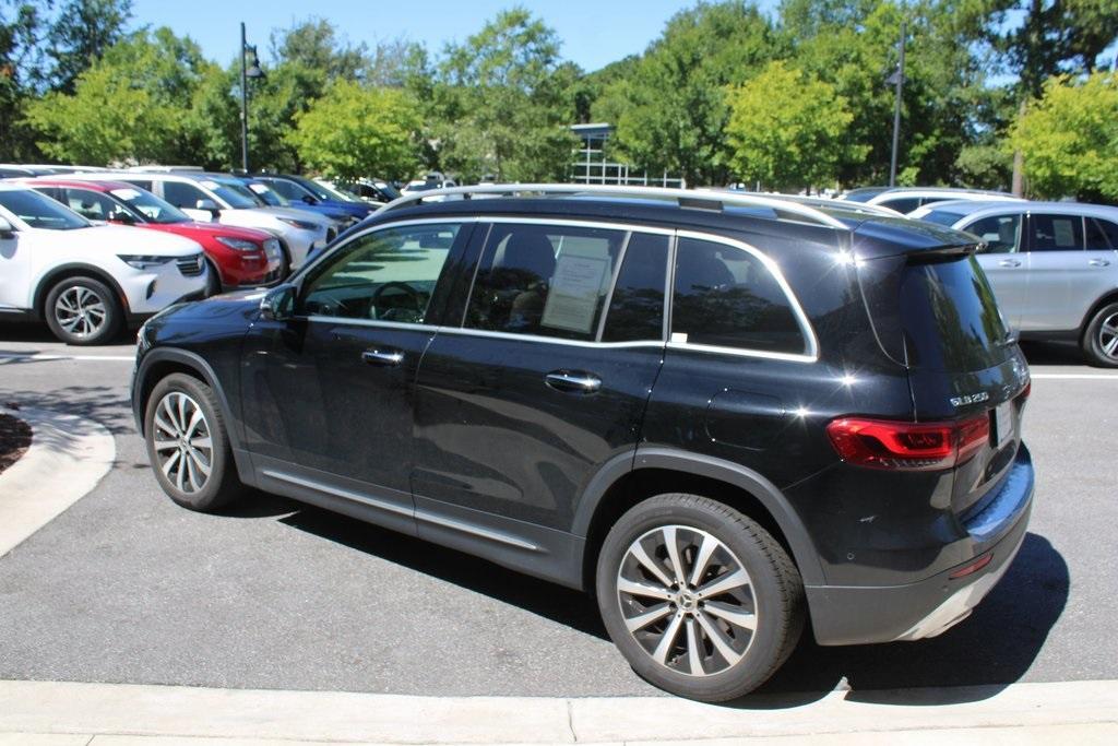 used 2023 Mercedes-Benz GLB 250 car, priced at $40,988