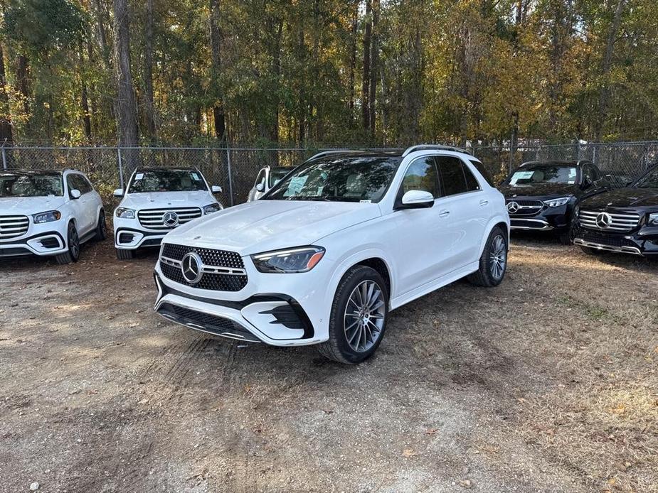 new 2025 Mercedes-Benz GLE 450 car, priced at $83,295