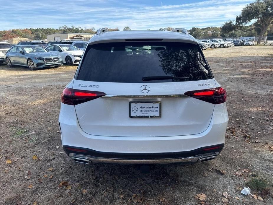 new 2025 Mercedes-Benz GLE 450 car, priced at $85,690