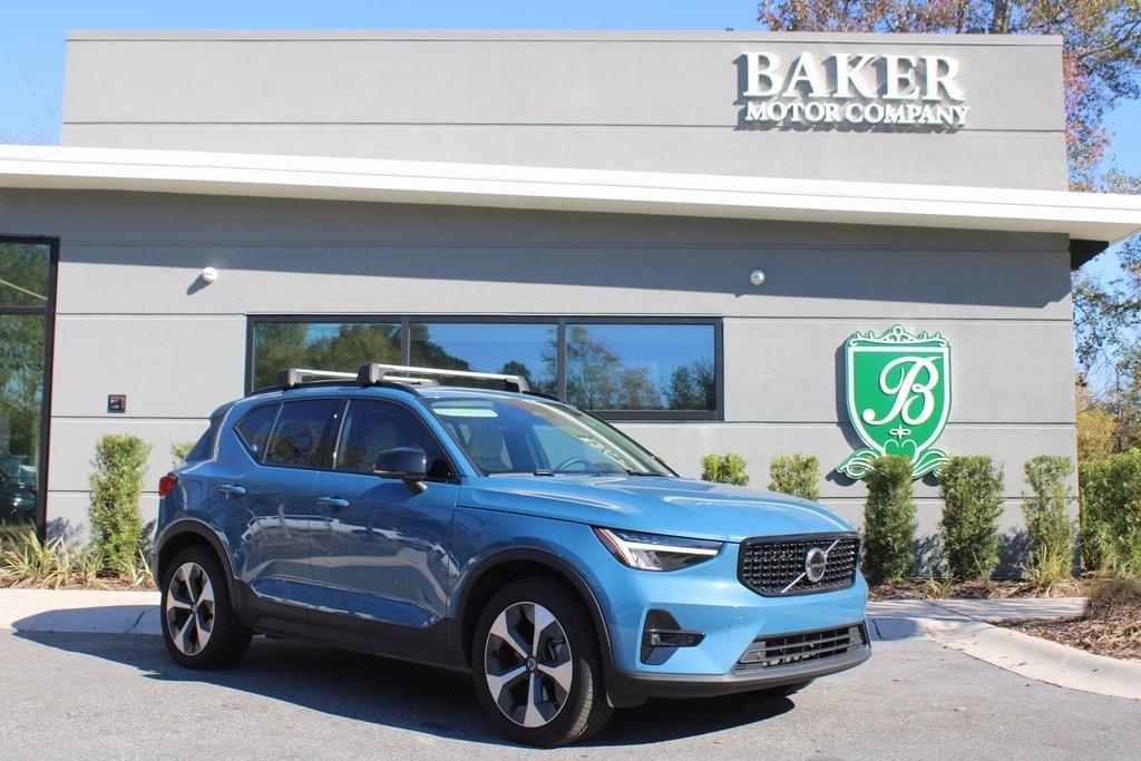 used 2023 Volvo XC40 car, priced at $34,988