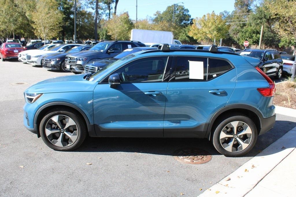 used 2023 Volvo XC40 car, priced at $34,988