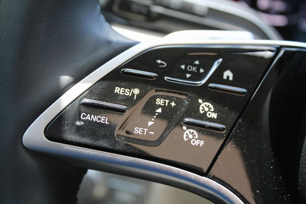 used 2024 Mercedes-Benz GLE 350 car, priced at $64,988