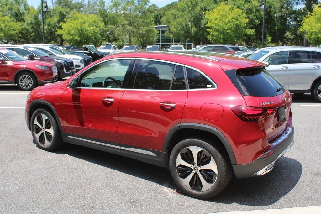 used 2025 Mercedes-Benz GLA 250 car, priced at $47,988