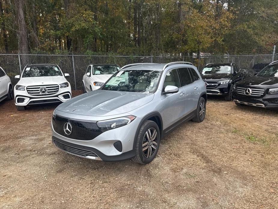 new 2024 Mercedes-Benz EQB 250 car, priced at $56,210