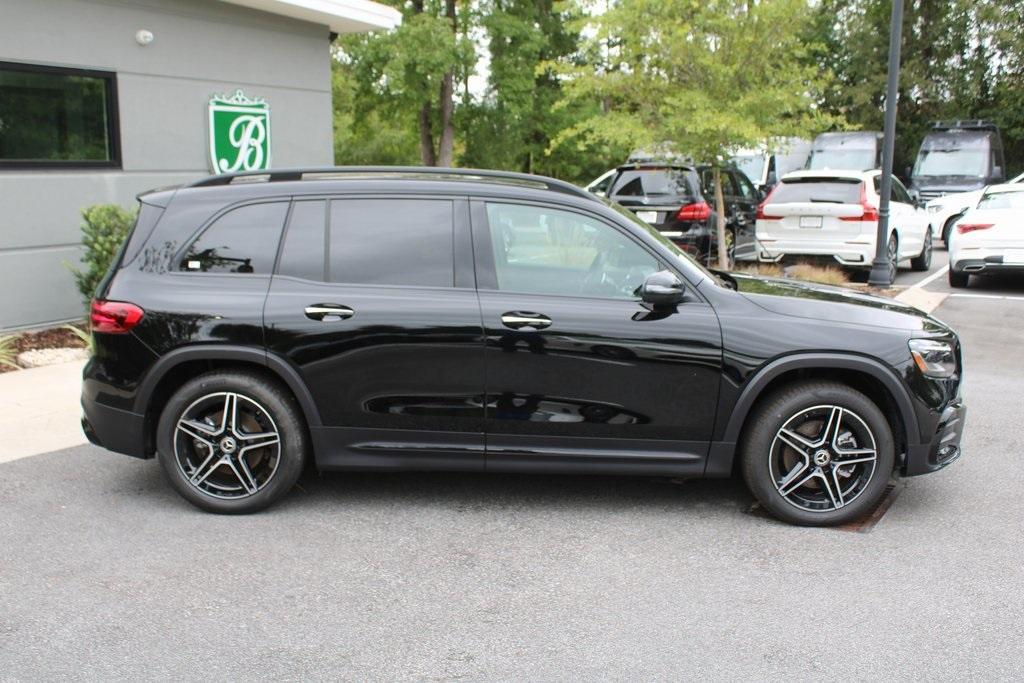 new 2024 Mercedes-Benz GLB 250 car, priced at $51,495