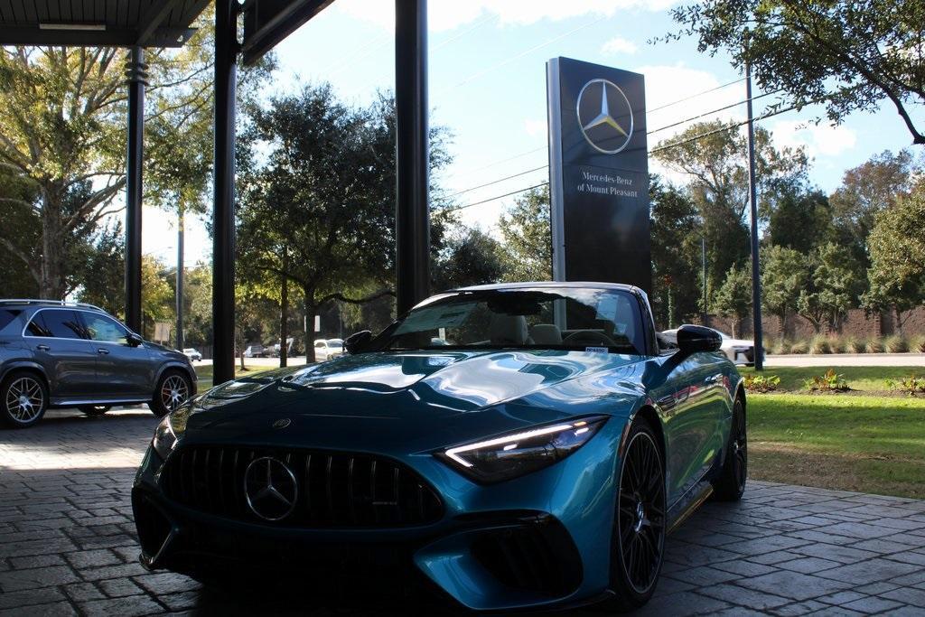 new 2024 Mercedes-Benz AMG SL 63 car, priced at $214,405