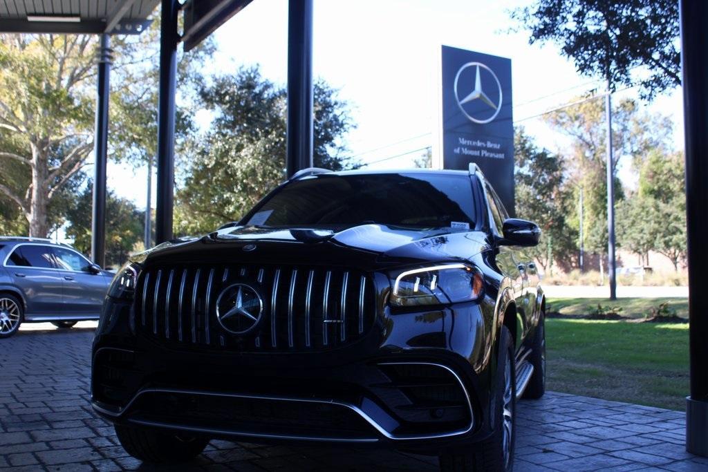 new 2024 Mercedes-Benz AMG GLS 63 car, priced at $149,930