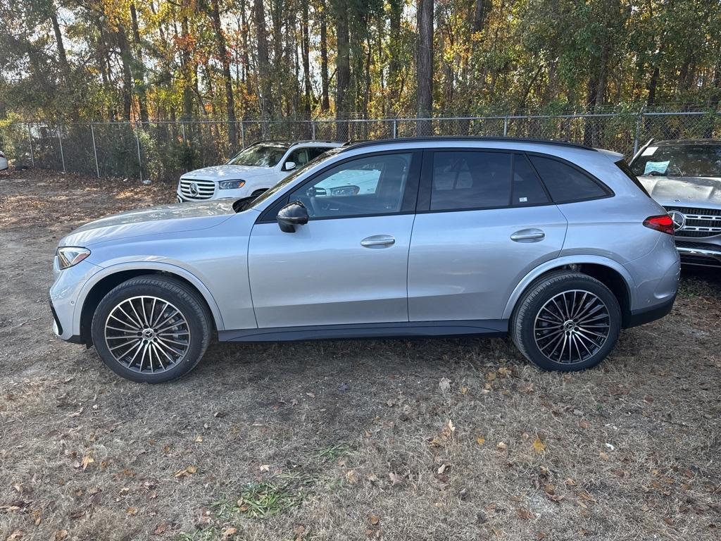 new 2025 Mercedes-Benz GLC 300 car, priced at $62,085