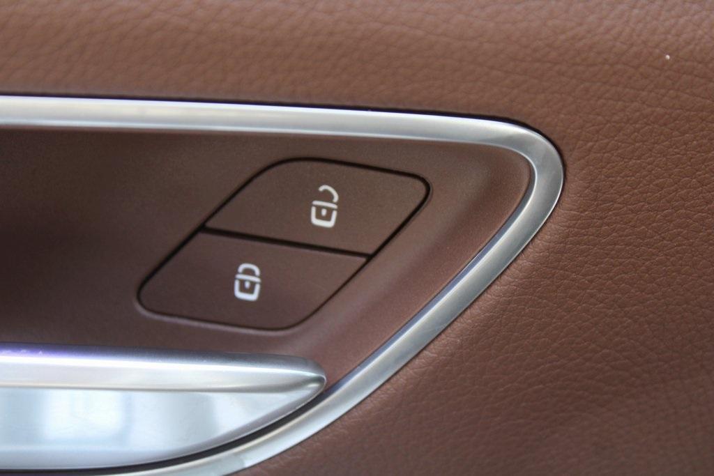 used 2024 Mercedes-Benz GLE 350 car, priced at $66,988