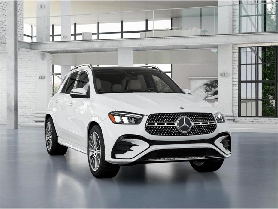 new 2025 Mercedes-Benz GLE 450 car, priced at $83,065