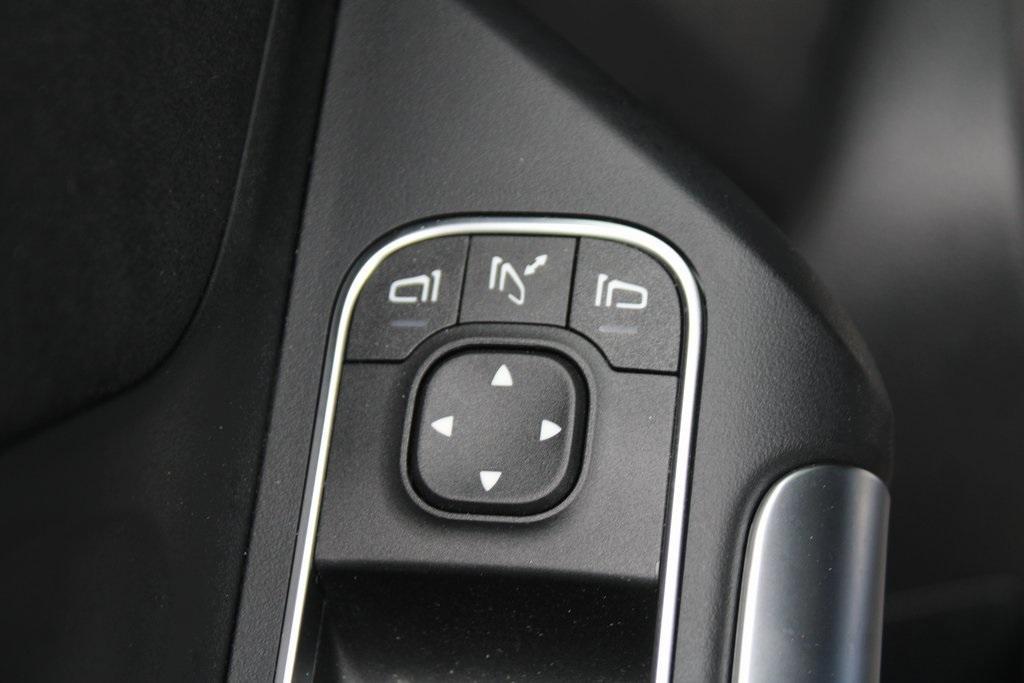 used 2025 Mercedes-Benz GLA 250 car, priced at $39,988