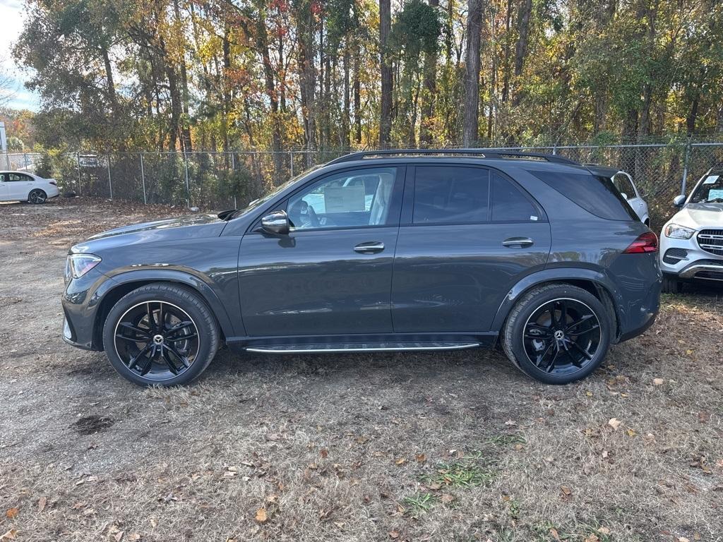 new 2025 Mercedes-Benz GLE 580 car, priced at $110,100