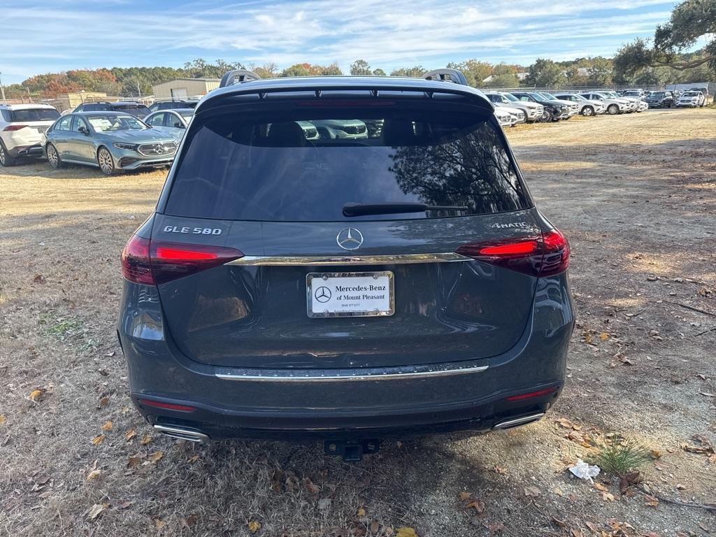 new 2025 Mercedes-Benz GLE 580 car, priced at $110,100