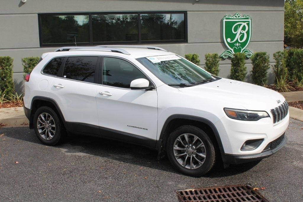 used 2019 Jeep Cherokee car, priced at $12,555