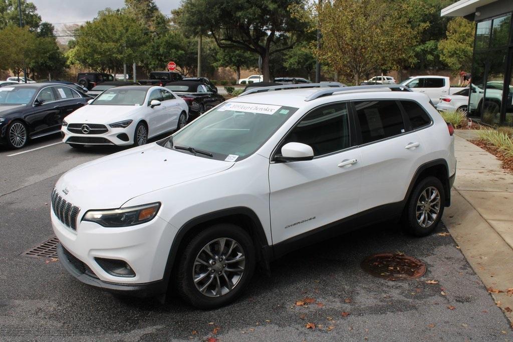 used 2019 Jeep Cherokee car, priced at $12,555