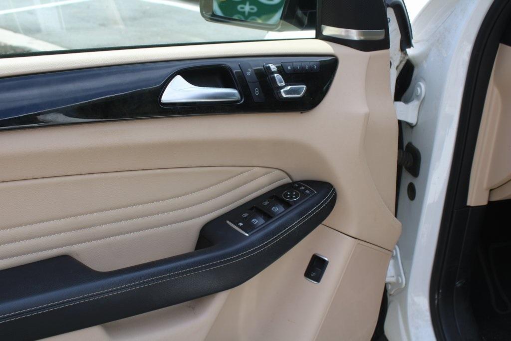 used 2019 Mercedes-Benz AMG GLE 43 car, priced at $38,988