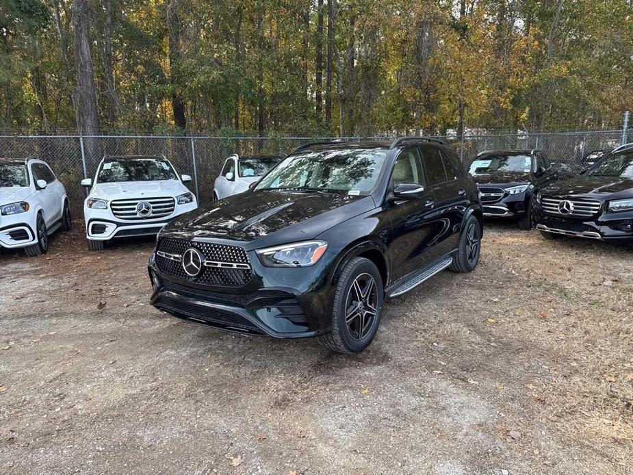 new 2025 Mercedes-Benz GLE 450 car, priced at $86,975