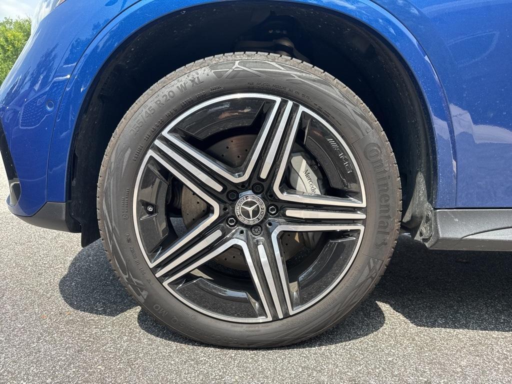 used 2025 Mercedes-Benz GLC 300 car, priced at $60,988
