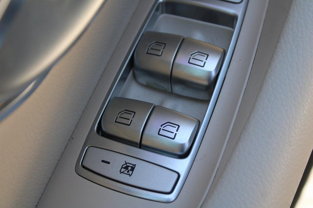 used 2022 Mercedes-Benz E-Class car, priced at $53,988
