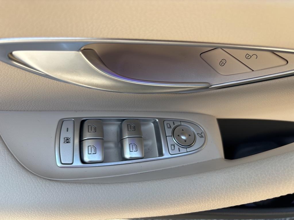 used 2022 Mercedes-Benz E-Class car, priced at $55,988