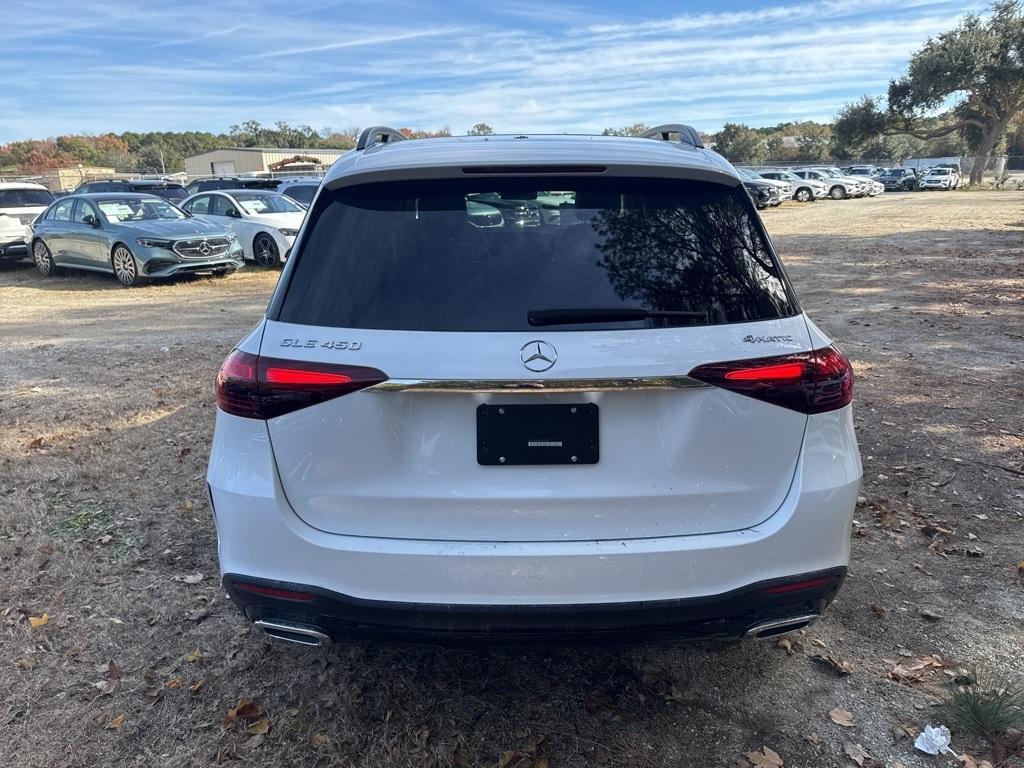 new 2025 Mercedes-Benz GLE 450 car, priced at $87,180