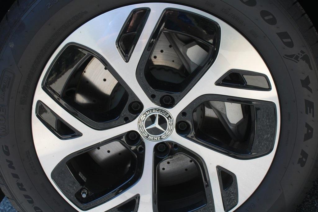 used 2025 Mercedes-Benz GLC 350e car, priced at $51,500
