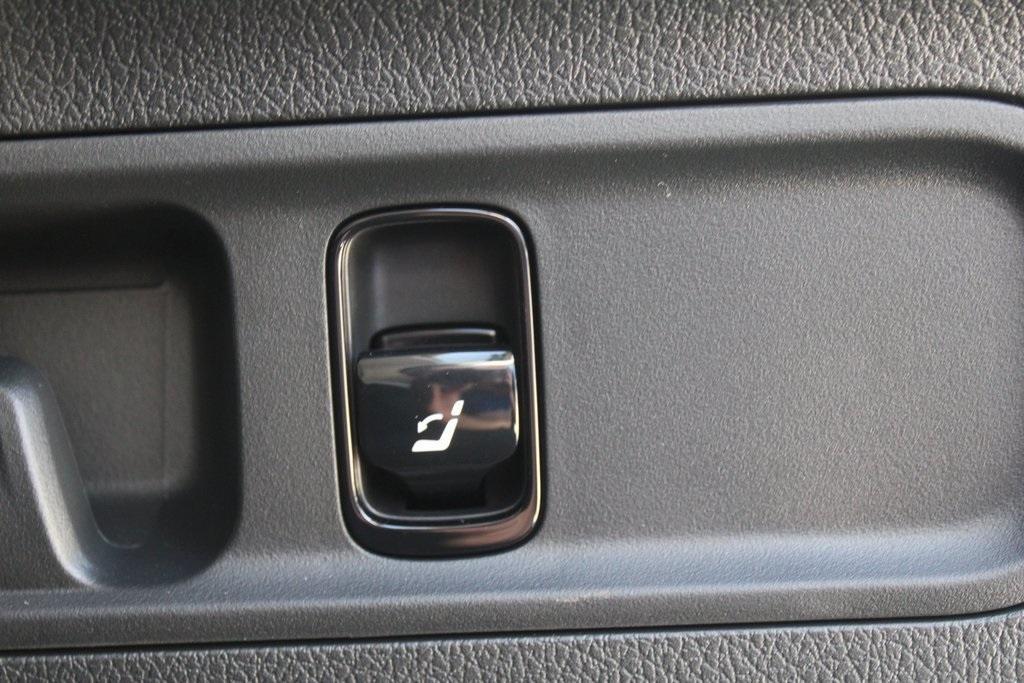 used 2025 Mercedes-Benz GLC 350e car, priced at $51,500