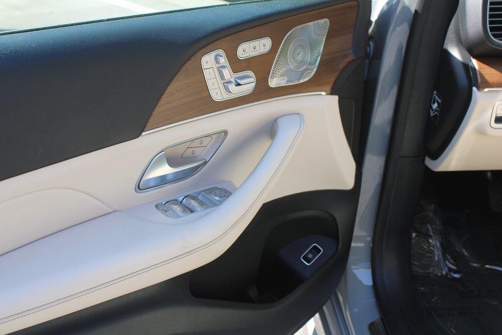 used 2024 Mercedes-Benz GLE 350 car, priced at $62,988