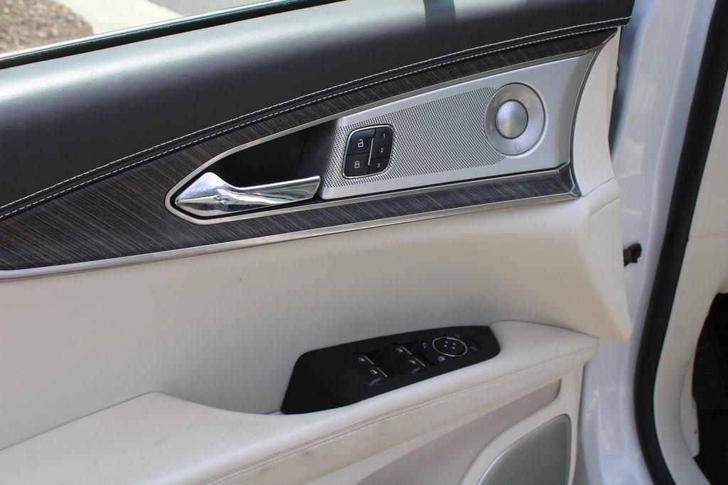 used 2020 Lincoln Nautilus car, priced at $28,988