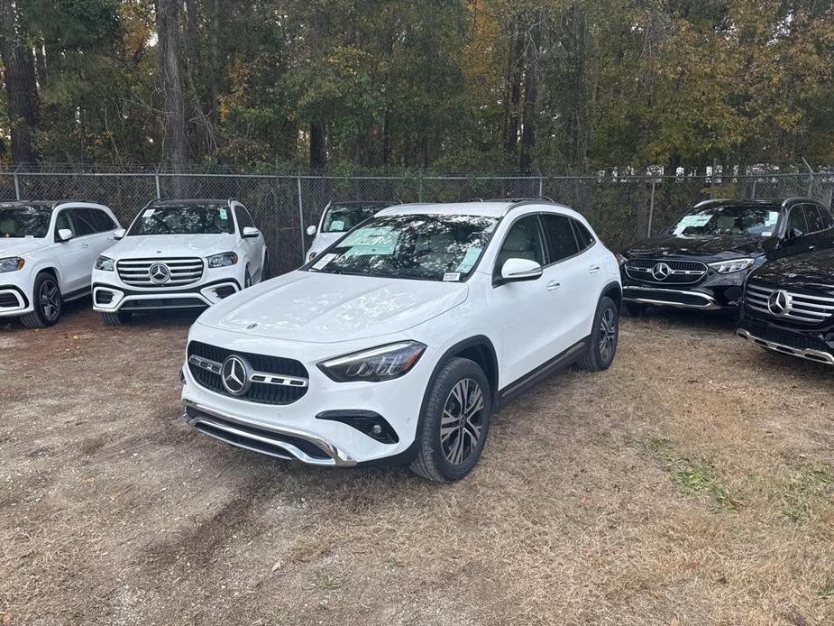 new 2025 Mercedes-Benz GLA 250 car, priced at $45,845