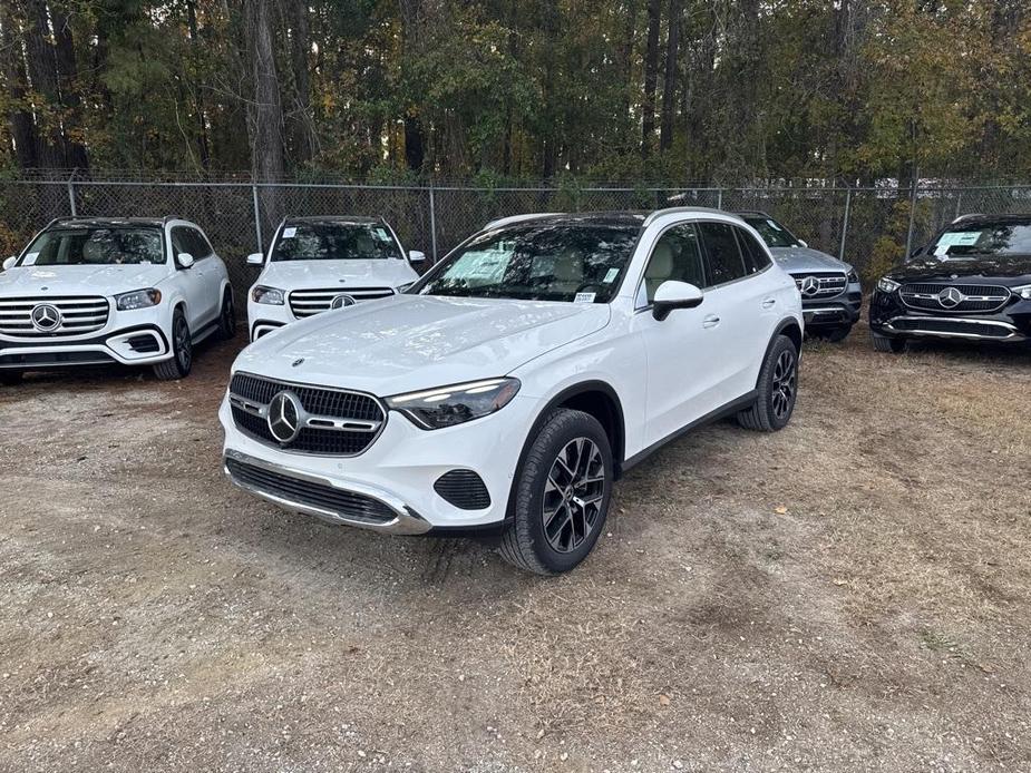 new 2025 Mercedes-Benz GLC 350e car, priced at $70,720