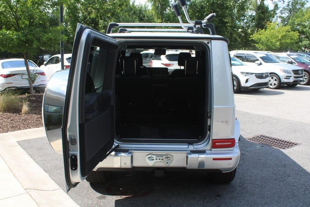 used 2022 Mercedes-Benz AMG G 63 car, priced at $189,988