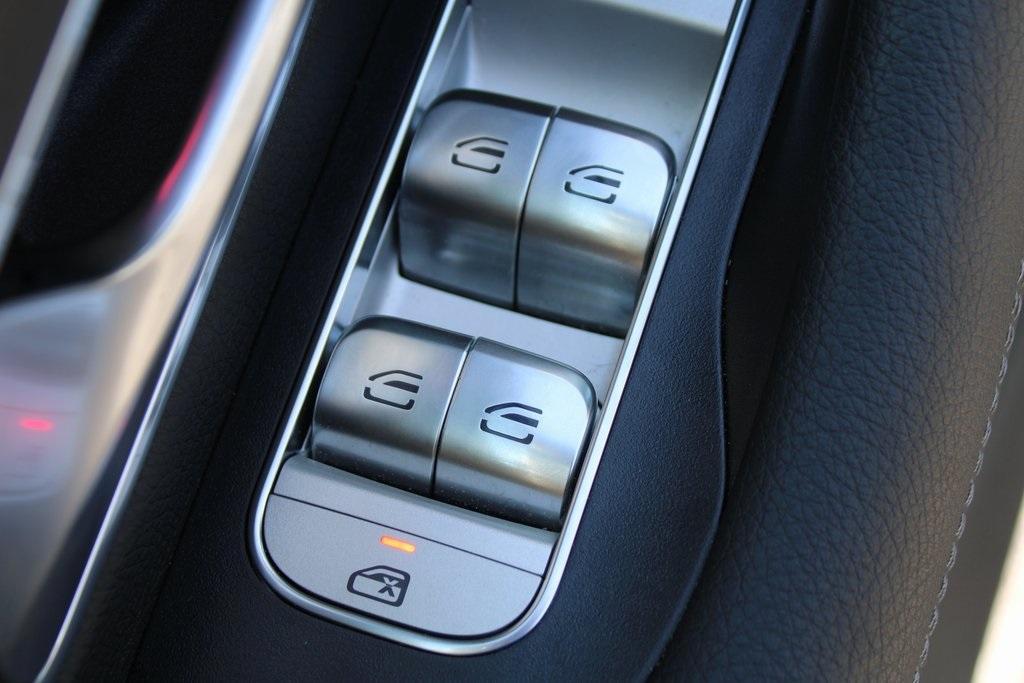 used 2024 Mercedes-Benz GLE 350 car, priced at $69,945