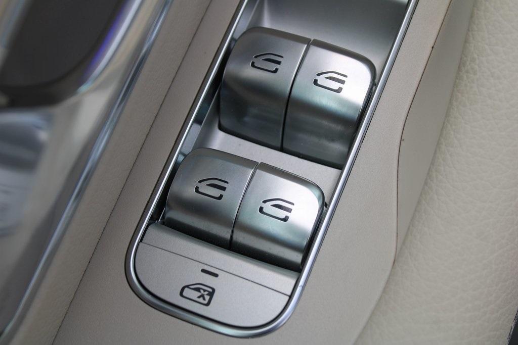 used 2025 Mercedes-Benz GLS 450 car, priced at $87,988