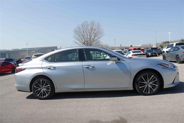 used 2022 Lexus ES 350 car, priced at $37,763