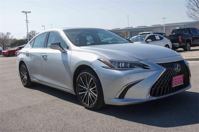 used 2022 Lexus ES 350 car, priced at $37,763