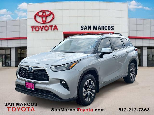 used 2024 Toyota Highlander Hybrid car, priced at $47,550