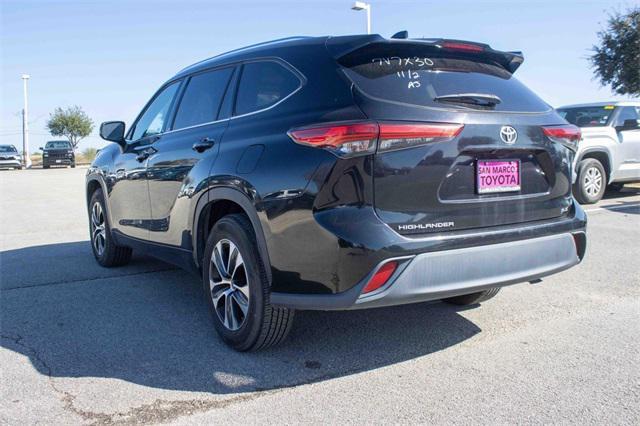 used 2021 Toyota Highlander car, priced at $29,886