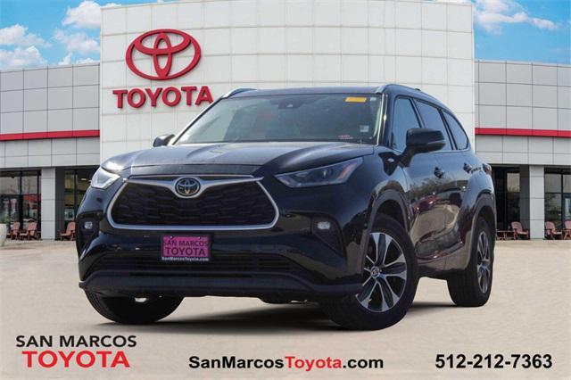 used 2021 Toyota Highlander car, priced at $29,886