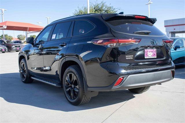 new 2024 Toyota Highlander Hybrid car, priced at $51,877