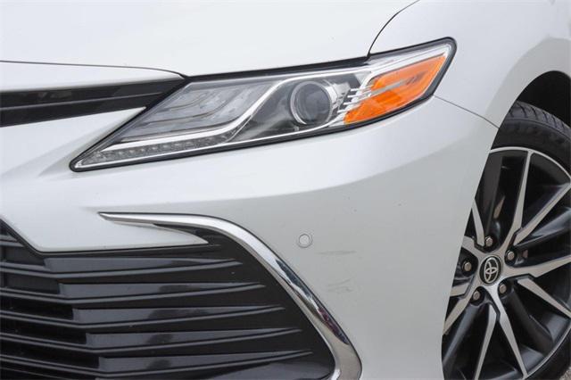 used 2021 Toyota Camry Hybrid car, priced at $28,997