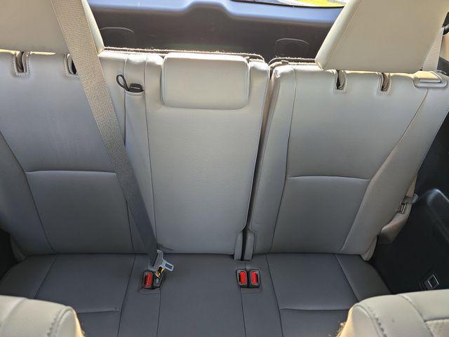 used 2021 Toyota Highlander Hybrid car, priced at $31,840