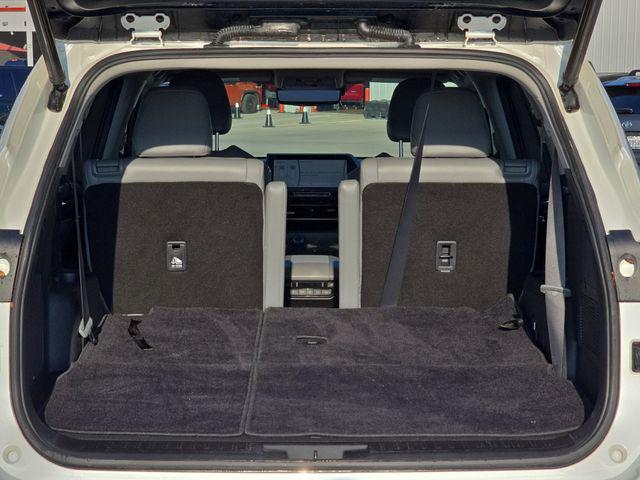 used 2021 Toyota Highlander Hybrid car, priced at $31,840