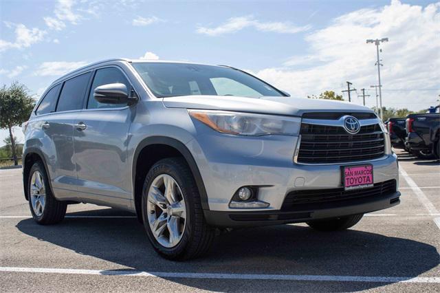 used 2015 Toyota Highlander car, priced at $24,444