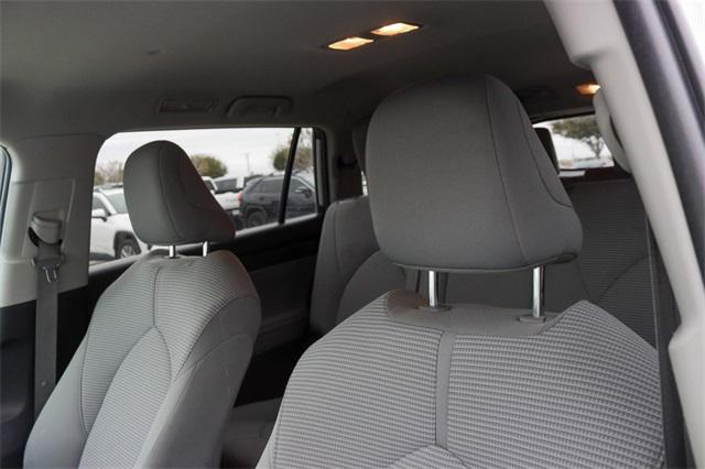 used 2023 Toyota Highlander car, priced at $31,276