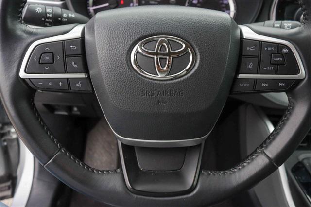 used 2023 Toyota Highlander car, priced at $31,276